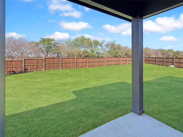 1200 Lancaster Drive, Justin, TX 76247