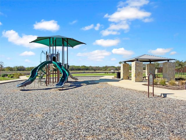 1200 Lancaster Drive, Justin, TX 76247