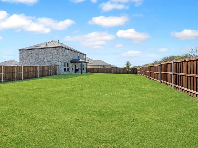 1200 Lancaster Drive, Justin, TX 76247