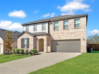 1200 Lancaster Drive, Justin, TX 76247
