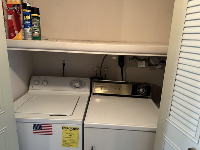 9 FARRINGTON CT, Southampton, NJ 08088