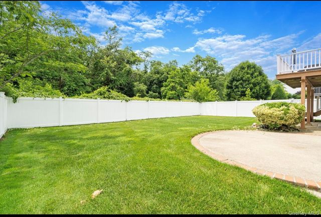 3824 Illona Lane, Oceanside, NY 11572