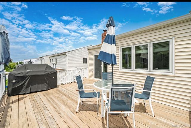 3824 Illona Lane, Oceanside, NY 11572