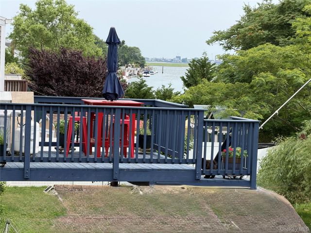 3824 Illona Lane, Oceanside, NY 11572