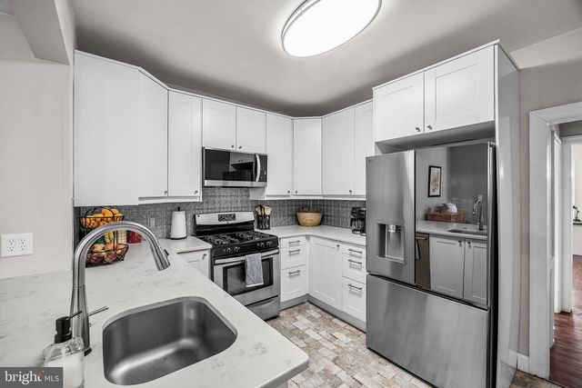 410 W FRANKLIN AVE, Collingswood, NJ 08107