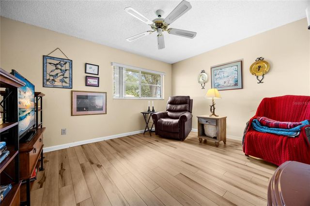 8400 SW 90TH STREET D, Ocala, FL 34481