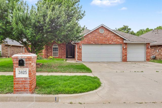 3825 Pamela Lane, Yukon, OK 73099