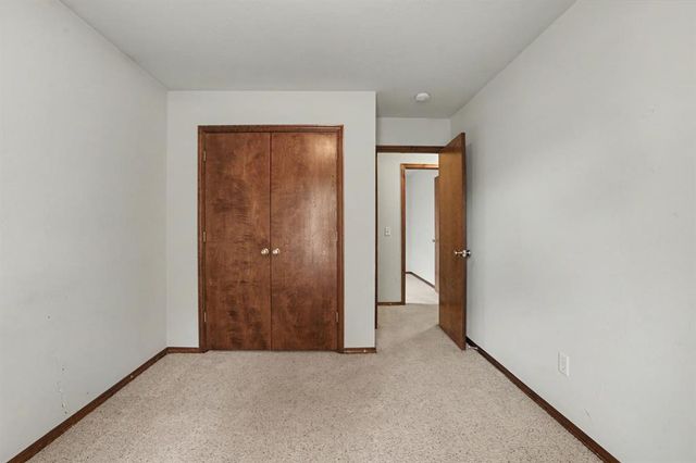 3825 Pamela Lane, Yukon, OK 73099