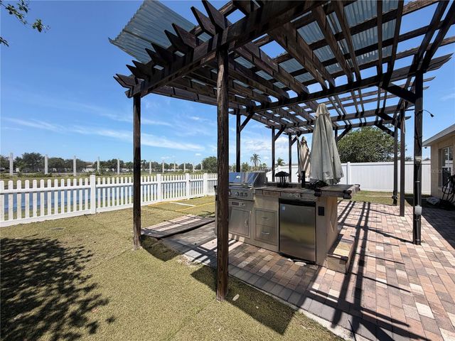 945 TRAMELLS TRAIL, Kissimmee, FL 34744