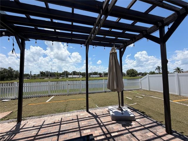 945 TRAMELLS TRAIL, Kissimmee, FL 34744