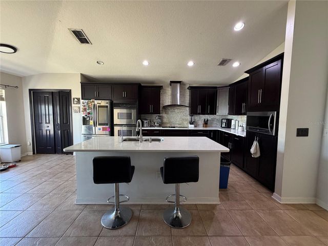 945 TRAMELLS TRAIL, Kissimmee, FL 34744