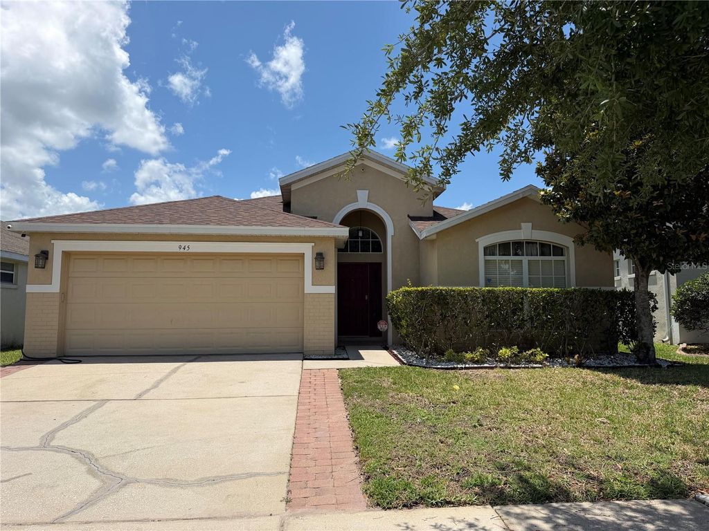 945 TRAMELLS TRAIL, Kissimmee, FL 34744