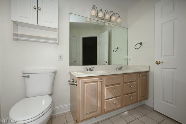 3800 Rosemont Boulevard 107D, Fairlawn, OH 44333