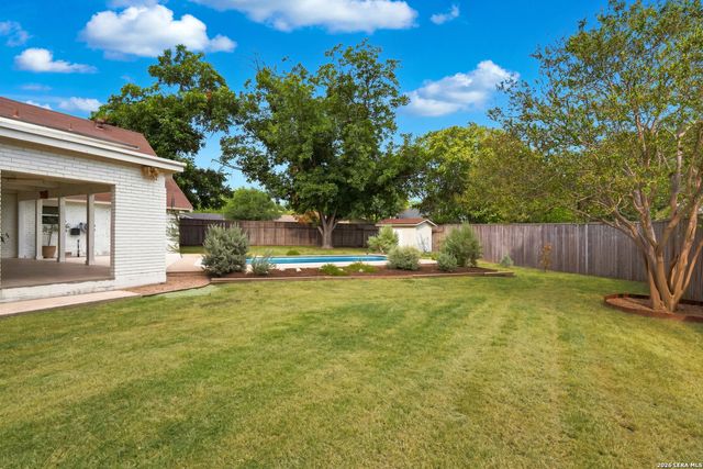 209 DANDELION LN, Castle Hills, TX 78213