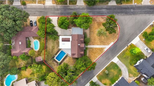 209 DANDELION LN, Castle Hills, TX 78213