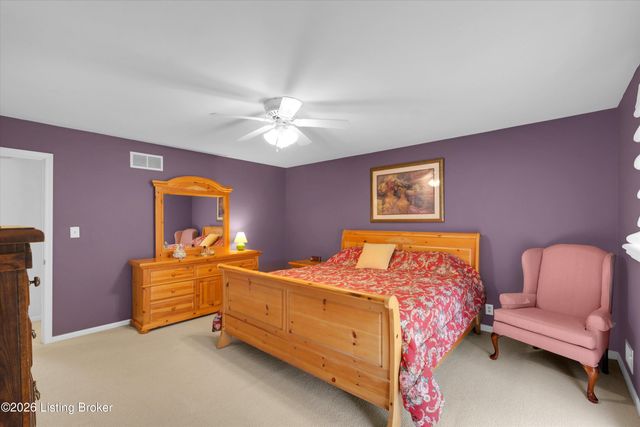 513 Cheskirk Pl, Louisville, KY 40243
