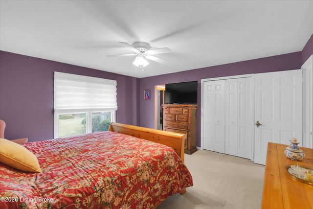 513 Cheskirk Pl, Louisville, KY 40243