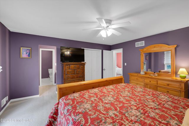 513 Cheskirk Pl, Louisville, KY 40243