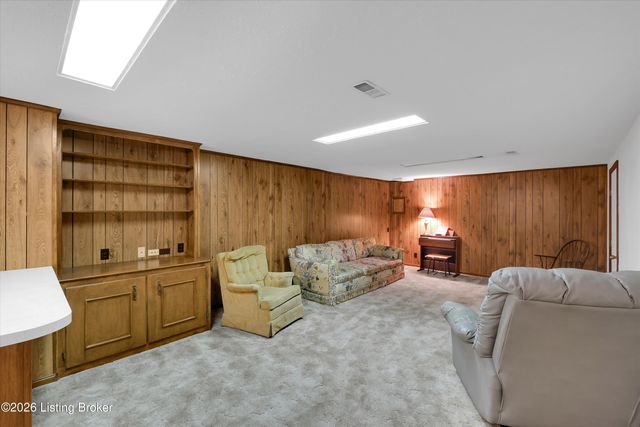 513 Cheskirk Pl, Louisville, KY 40243