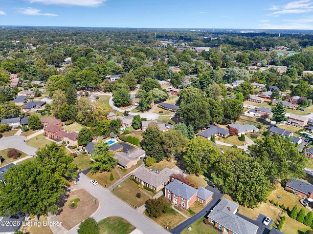 513 Cheskirk Pl, Louisville, KY 40243