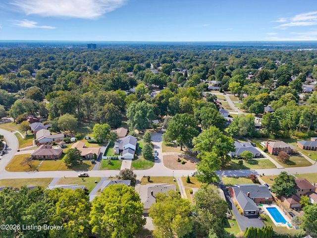 513 Cheskirk Pl, Louisville, KY 40243