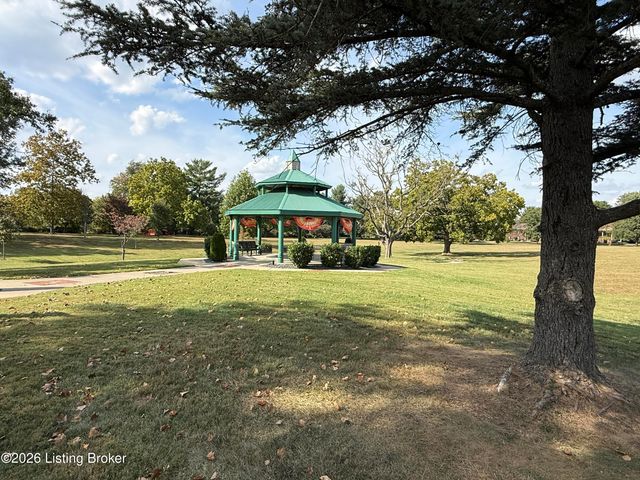 513 Cheskirk Pl, Louisville, KY 40243