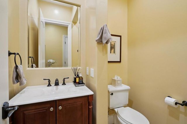 49233 Constitution Drive, Indio, CA 92201