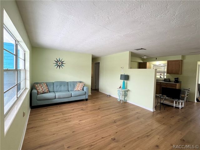 101 S Tyler Street, Beverly Hills, FL 34465