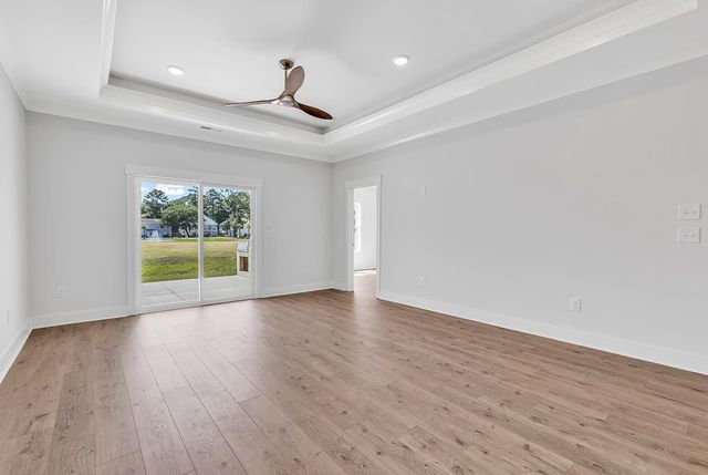 72 Hallandale Lane Right, Murrells Inlet, SC 29576