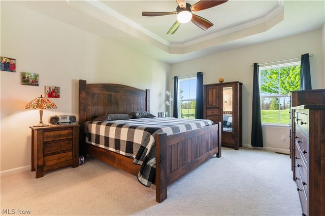 5810 Quarry Lake Drive SE, East Canton, OH 44730