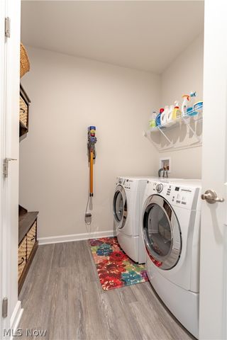 5810 Quarry Lake Drive SE, East Canton, OH 44730