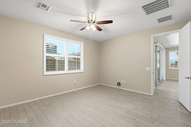 12101 E Ryscott Circle, Vail, AZ 85641