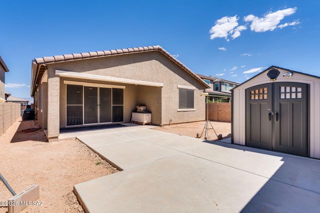 12101 E Ryscott Circle, Vail, AZ 85641