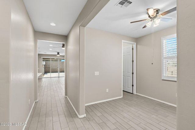 12101 E Ryscott Circle, Vail, AZ 85641