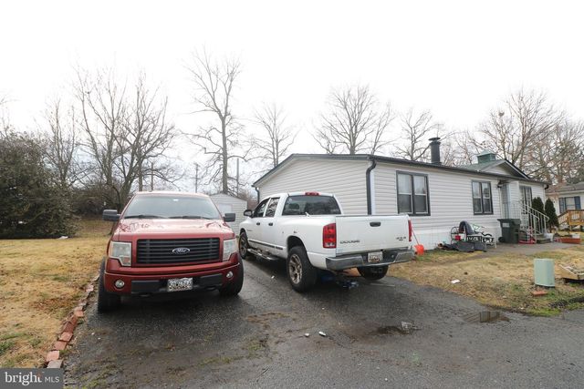 129 DAY COACH CIR, Middle River, MD 21220