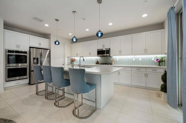 35903 Bertain Drive, Palm Desert, CA 92211