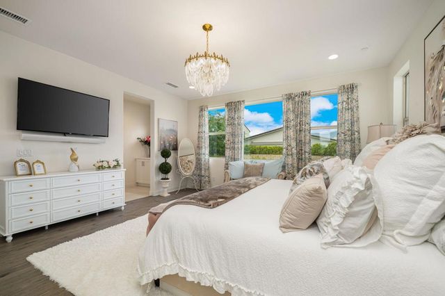 35903 Bertain Drive, Palm Desert, CA 92211