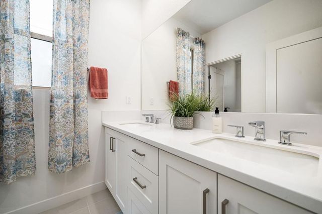 35903 Bertain Drive, Palm Desert, CA 92211