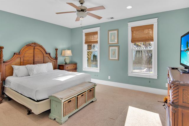 562 Olde Mill Dr., North Myrtle Beach, SC 29582