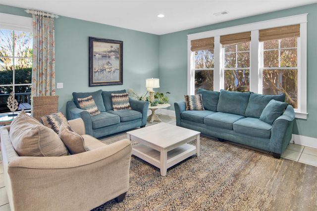 562 Olde Mill Dr., North Myrtle Beach, SC 29582