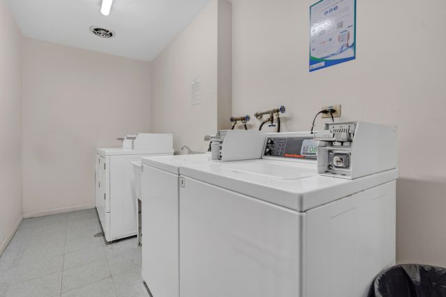 7830 W North Avenue 414, Elmwood Park, IL 60707