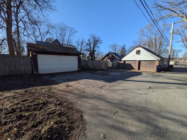 313 N Carroll Avenue, Michigan City, IN 46360