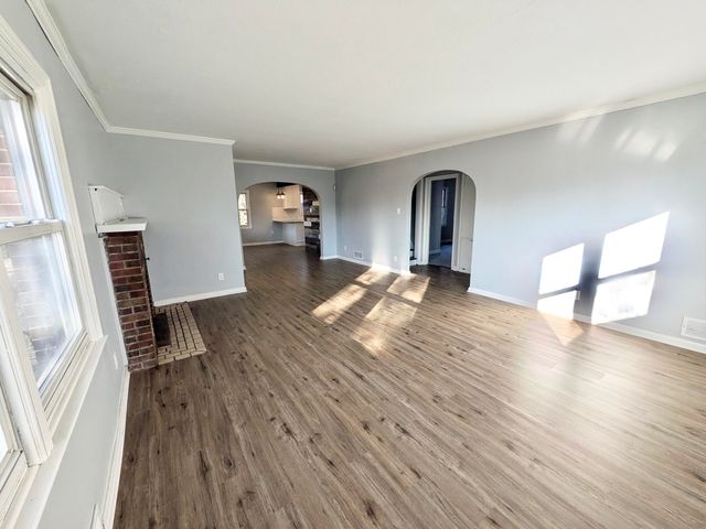 313 N Carroll Avenue, Michigan City, IN 46360