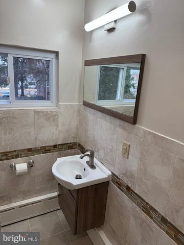 417 LAUREL RD, Lansdowne, PA 19050