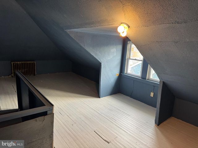 417 LAUREL RD, Lansdowne, PA 19050