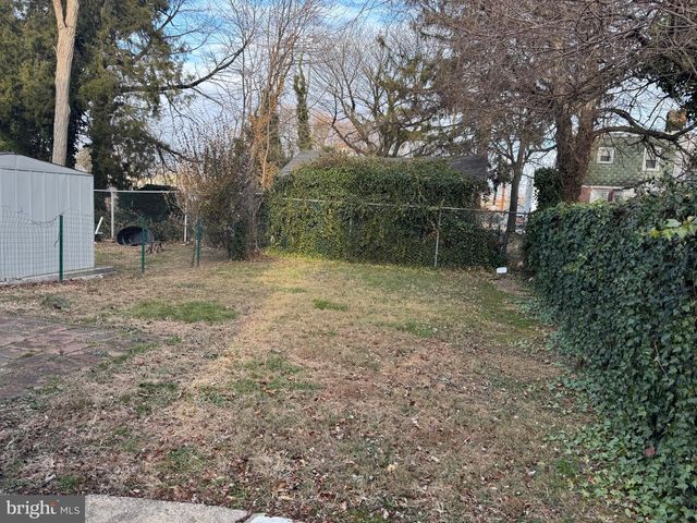 417 LAUREL RD, Lansdowne, PA 19050