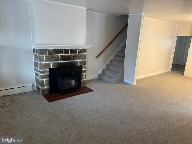 417 LAUREL RD, Lansdowne, PA 19050