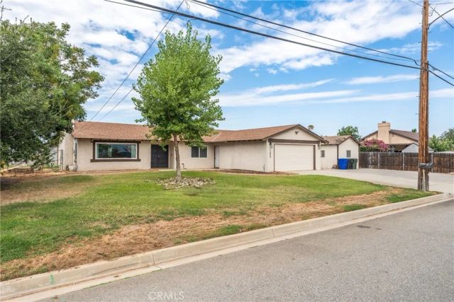 12806 7th, Yucaipa, CA 92399