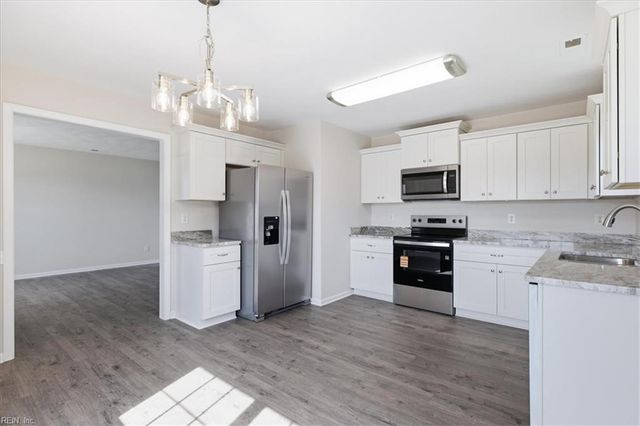 6306 Dunkirk ST, Portsmouth, VA 23703