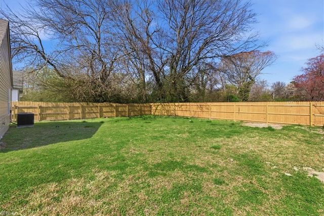 6306 Dunkirk ST, Portsmouth, VA 23703